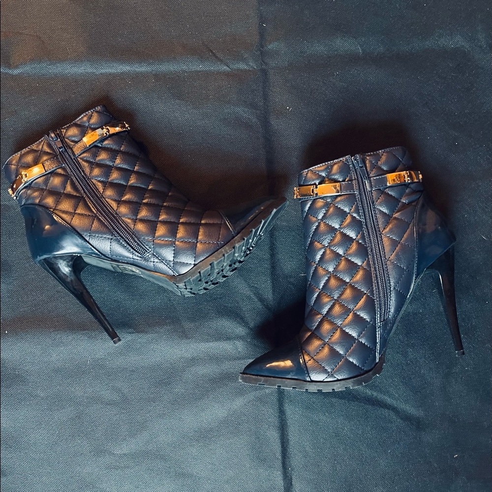 Blue luxury boots